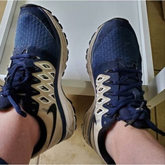 Nike Zoom Vomero 9 Sneakers Tennis Shoes Running Athletic NAVY WOMEN'S WOMAN'S 6 - Picture 12 of 16